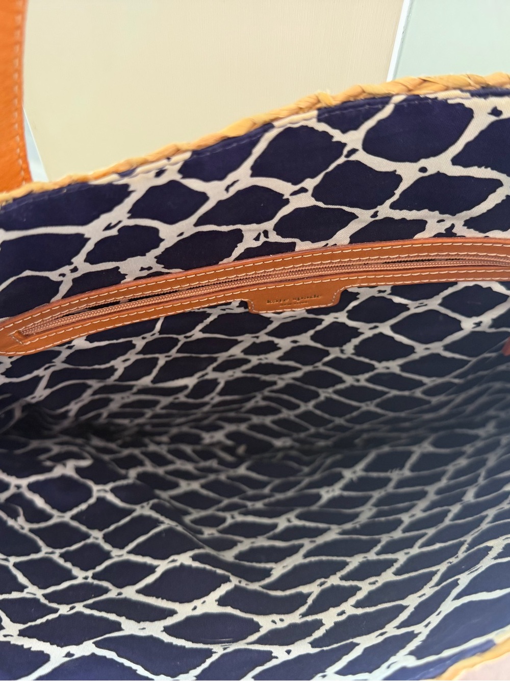 kate spade Reyna Cape Cod Coral & Navy Handmade Straw Tote with Tan Handles - Picture 4 of 5